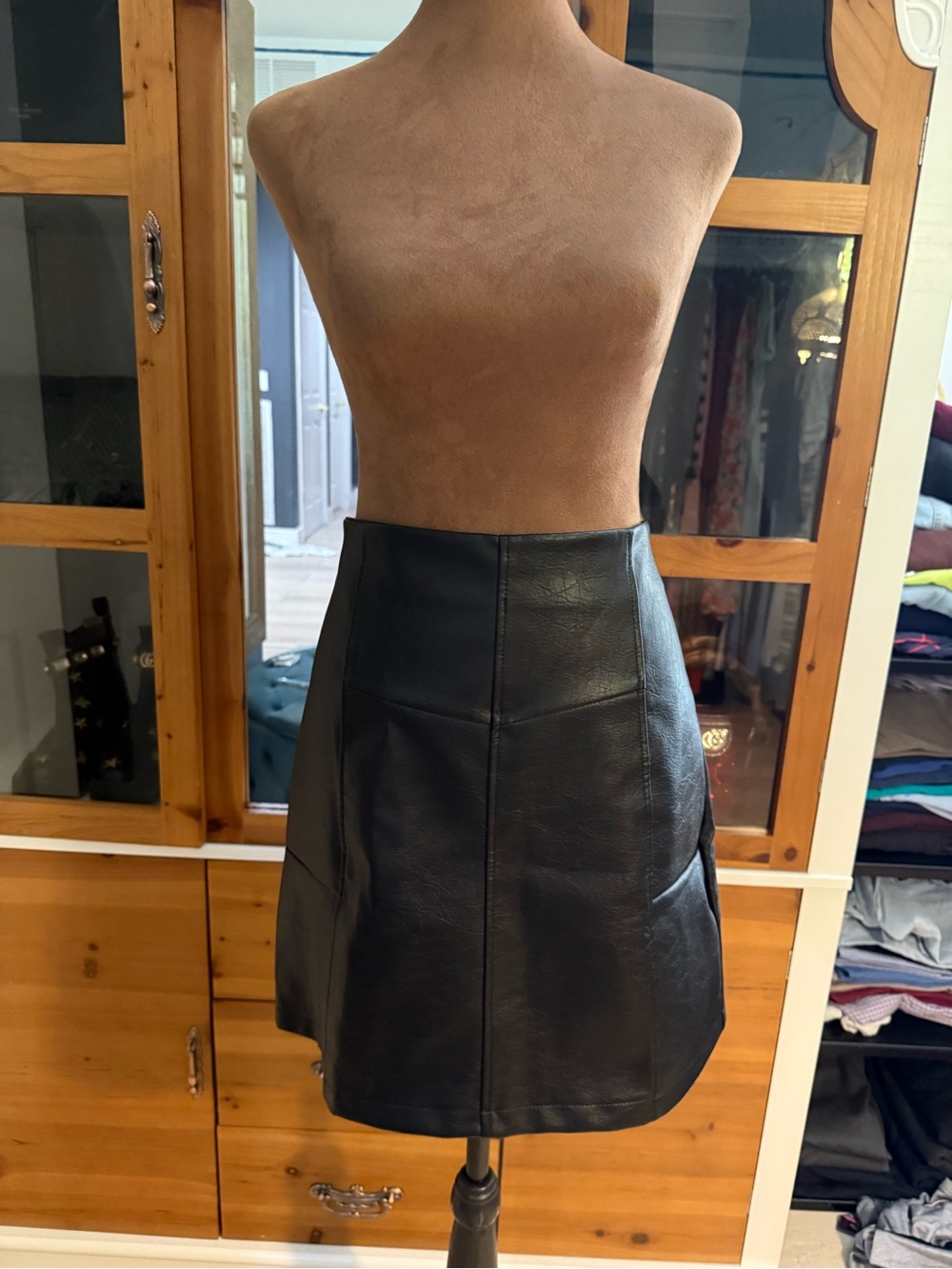 SHEIN Black Faux Leather A-Line Mini Skirt